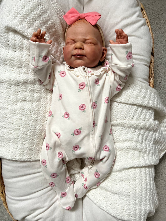 Lucy by Nines d'Onil