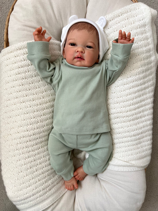 Celia by Nines d'Onil