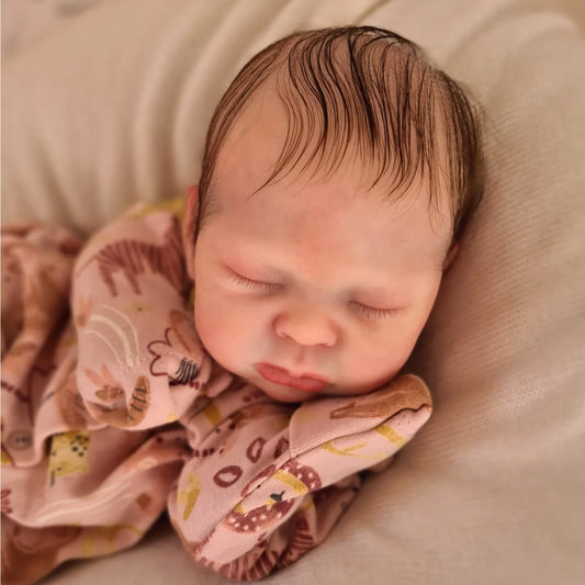 Vinyl vs Silicone Reborn Dolls: Which Is Best for Beginners?