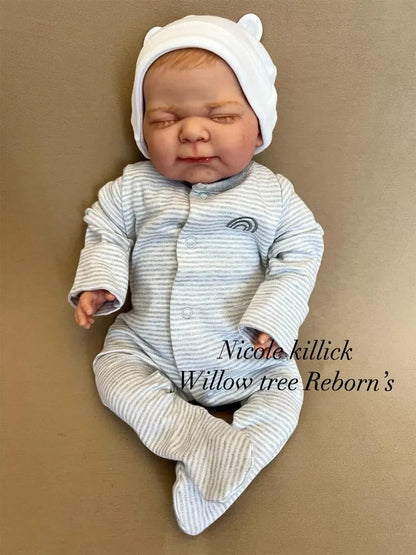 "Lucy by Nines'onil"