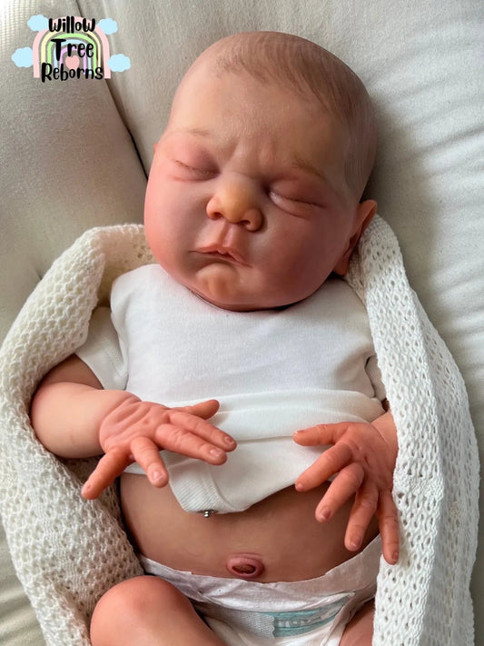 "Ravy by Priscila Lopez"