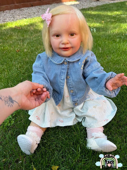 "Zoe by Natalie Blick"