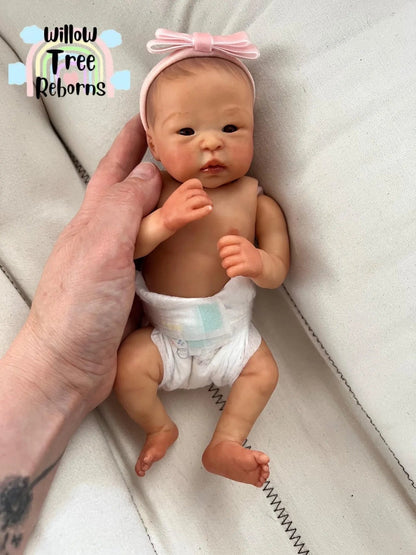 "Lilli Loo by Marita Winters "