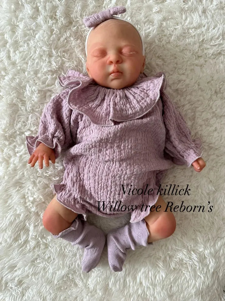 "Luna by Irina Kaplanskay"