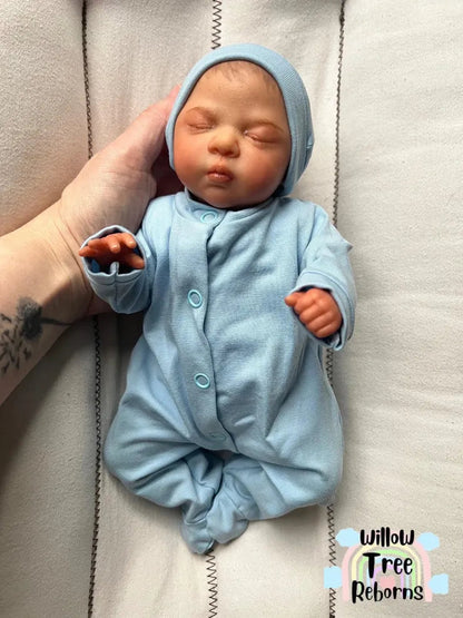 "Luna by Irina Kaplanskay"