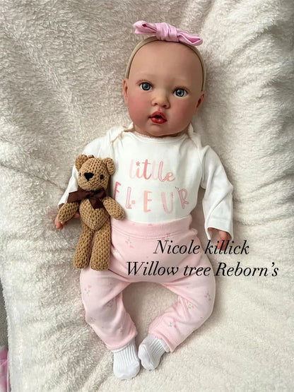 "Lainey by Nines d'Onil"