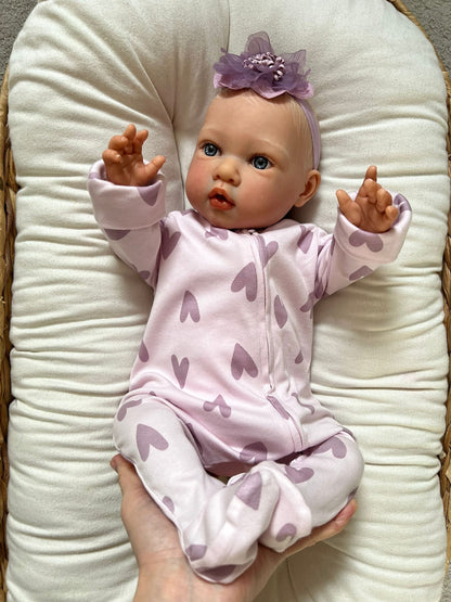 "LaineybyNinesd_Onil"