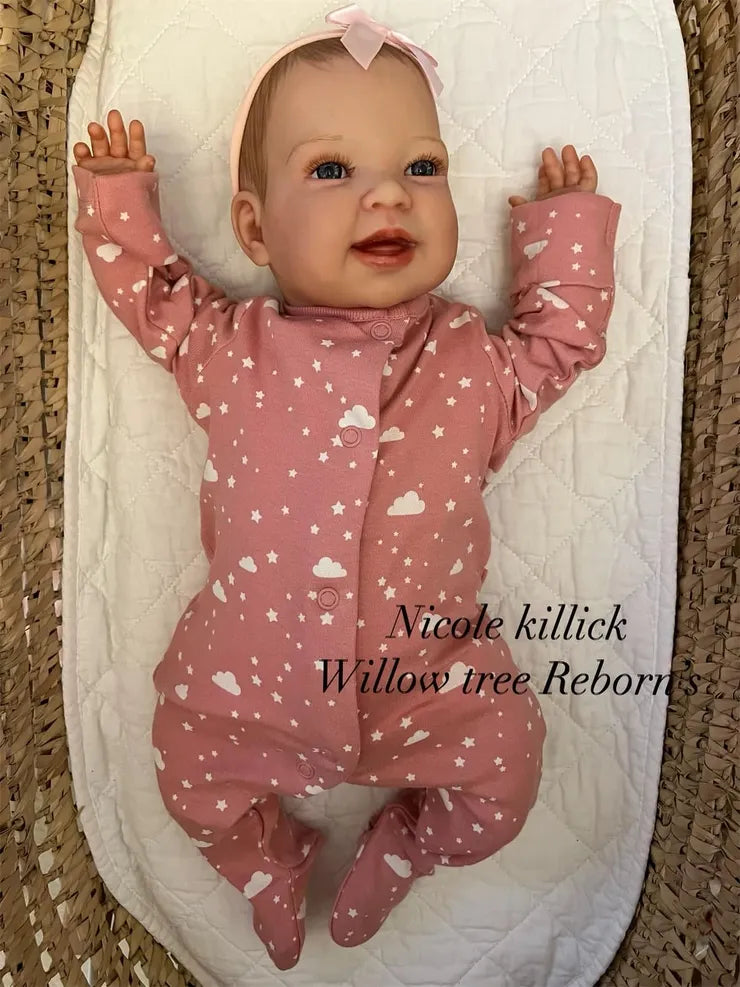 "Suzie by Nines d'Onil"