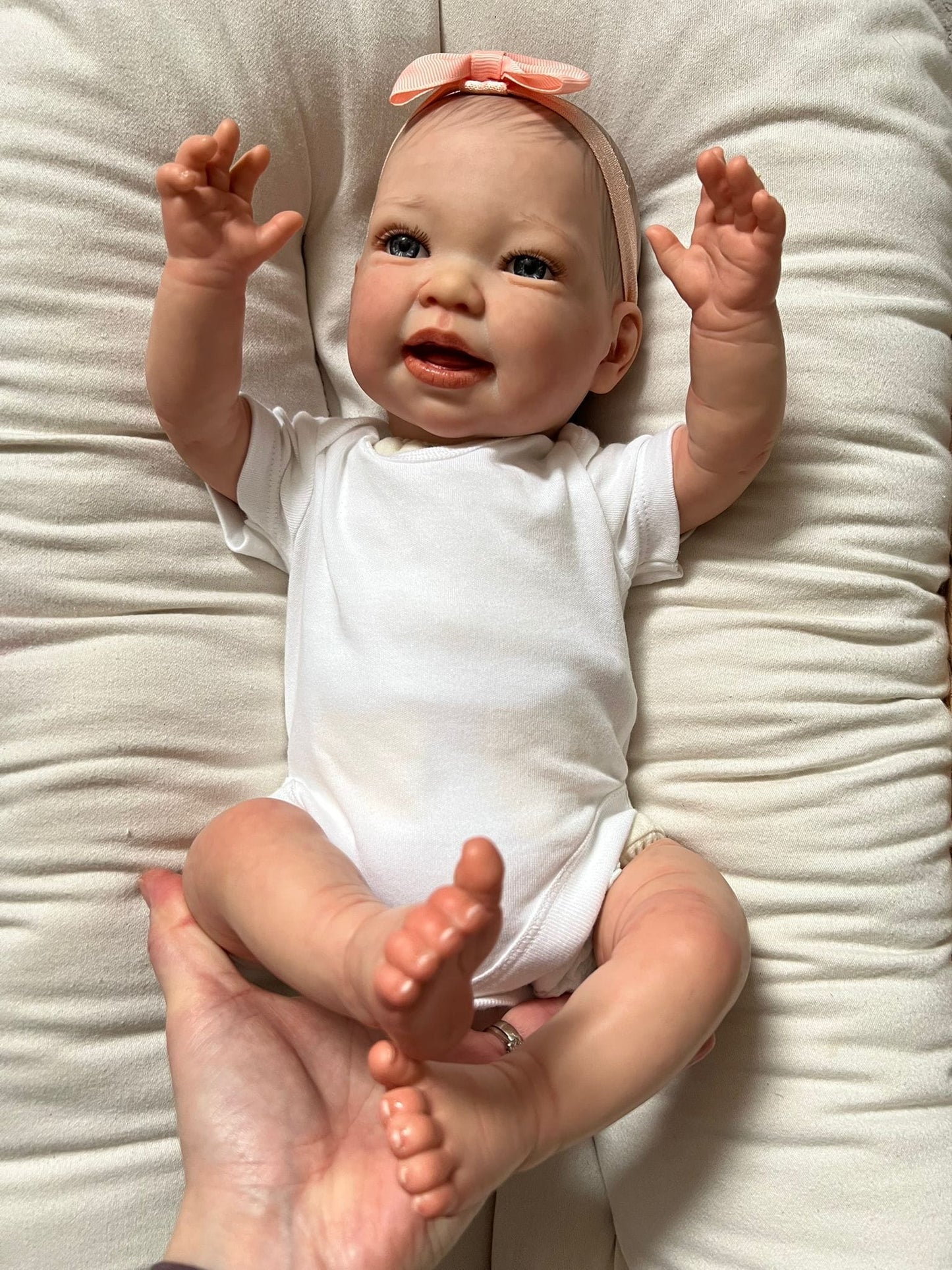 "Suzie by Nines d'Onil"