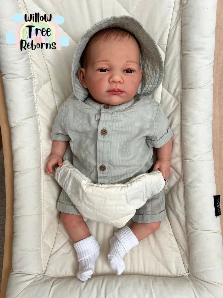 "Anna by Nines d'Onil"