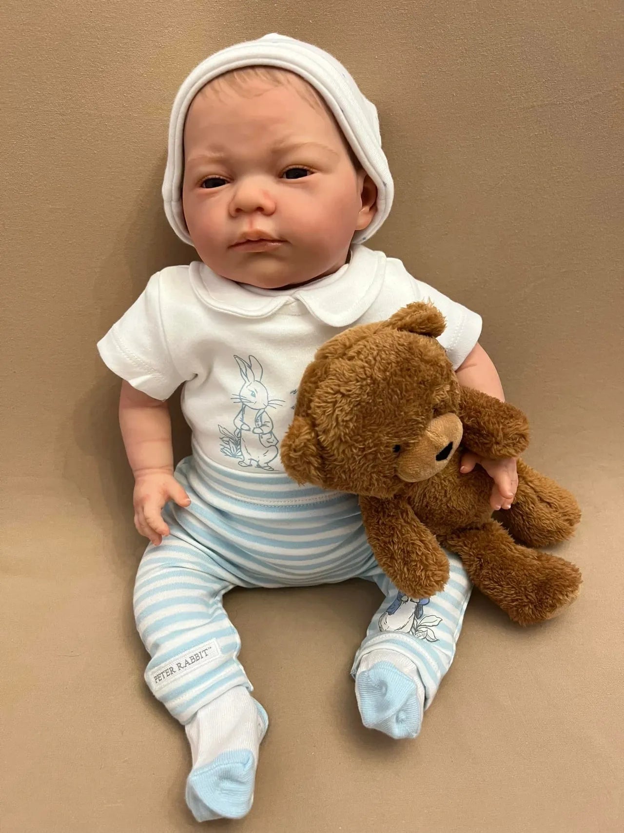 "Anna by Nines d'Onil"