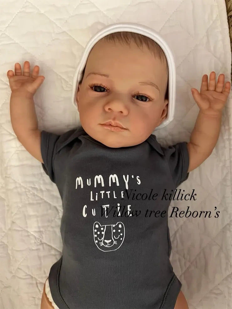 "Anna by Nines d'Onil"