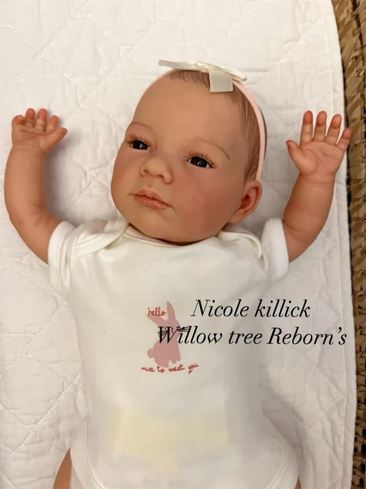 "Anna by Nines d'Onil"