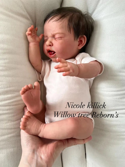 "Poppy by Nines d'Onil"