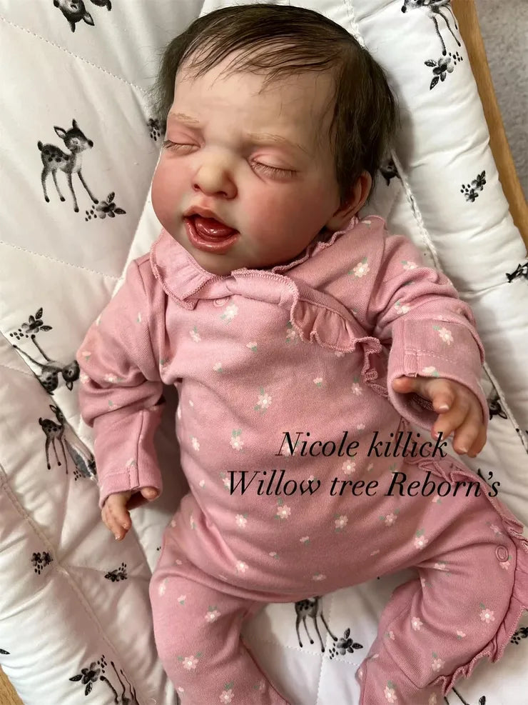 "Poppy by Nines d'Onil"