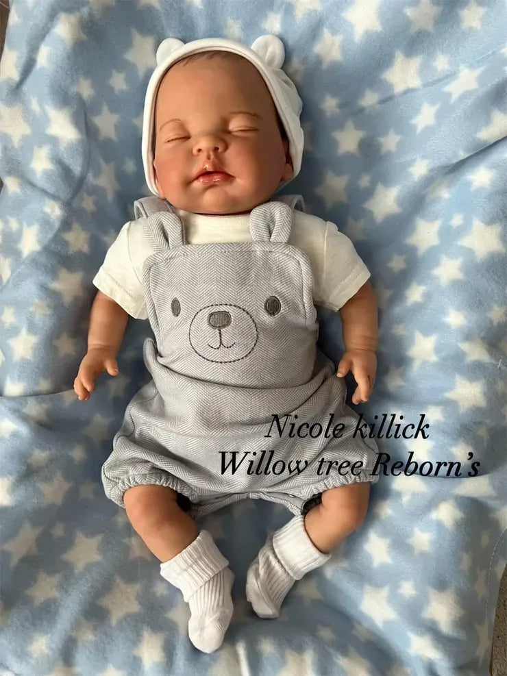 "Molly Marie by Nines d'Onil"