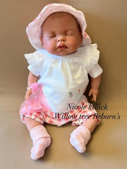 "Molly Marie by Nines d'Onil"