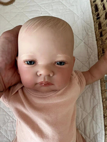 "Celia by Nines d'Onil"