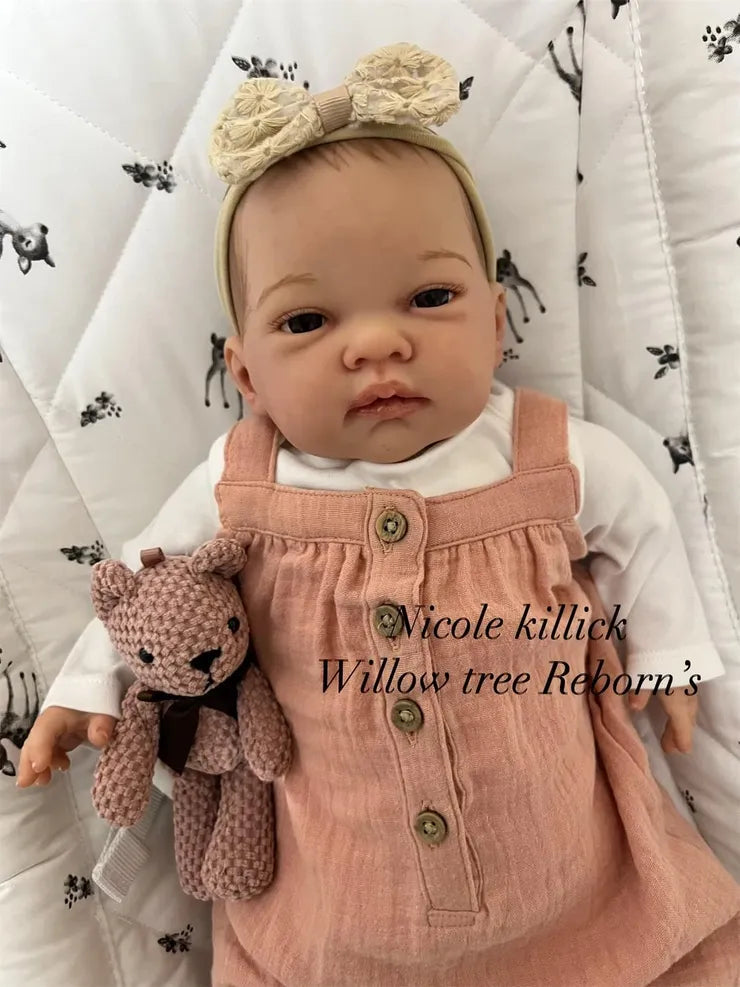 "Celia by Nines d'Onil"