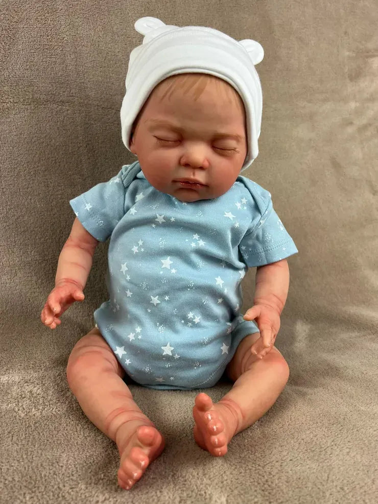 "Lotty by Nines d'Onil"