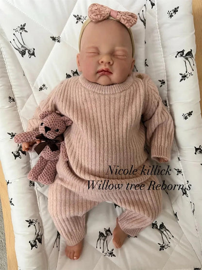 "Sofia by Nines d'Onil"