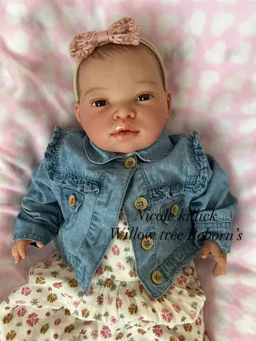 "Daisey by Nines d'Onil"