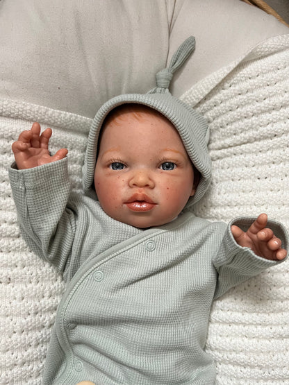 Daisey by Nines d'Onil