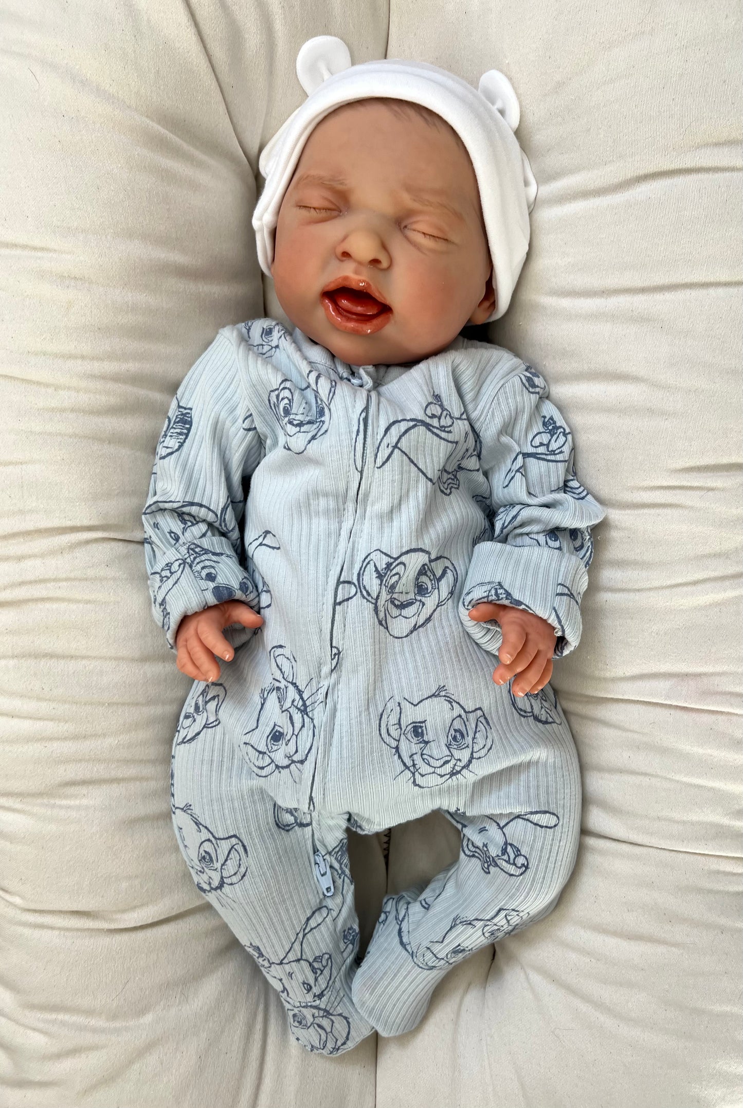 Poppy by Nines d'Onil