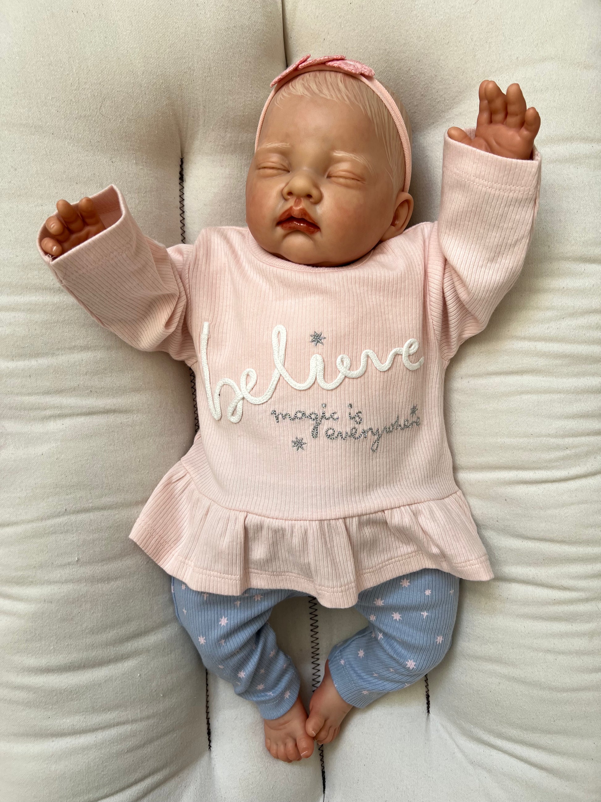 Sofia by Nines d'Onil