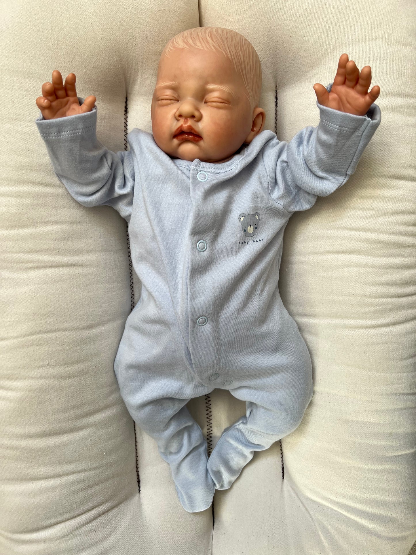 Sofia by Nines d'Onil