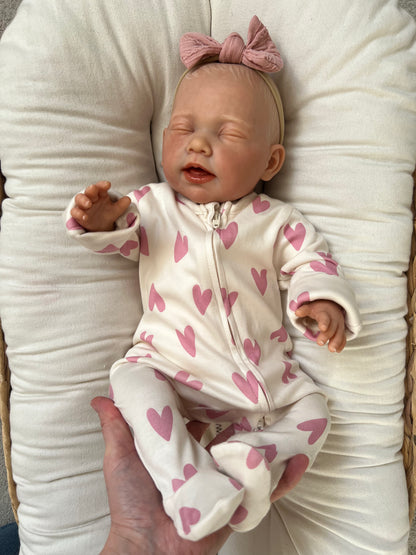 Elsa by Nines d'Onil