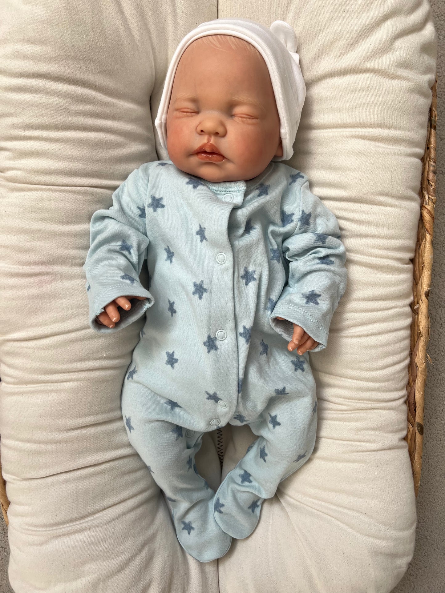 Molly Marie by Nines d'Onil