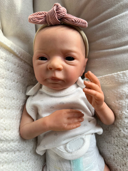 Heloisa by Pricilla Lopes