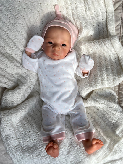 Heloisa by Pricilla Lopes