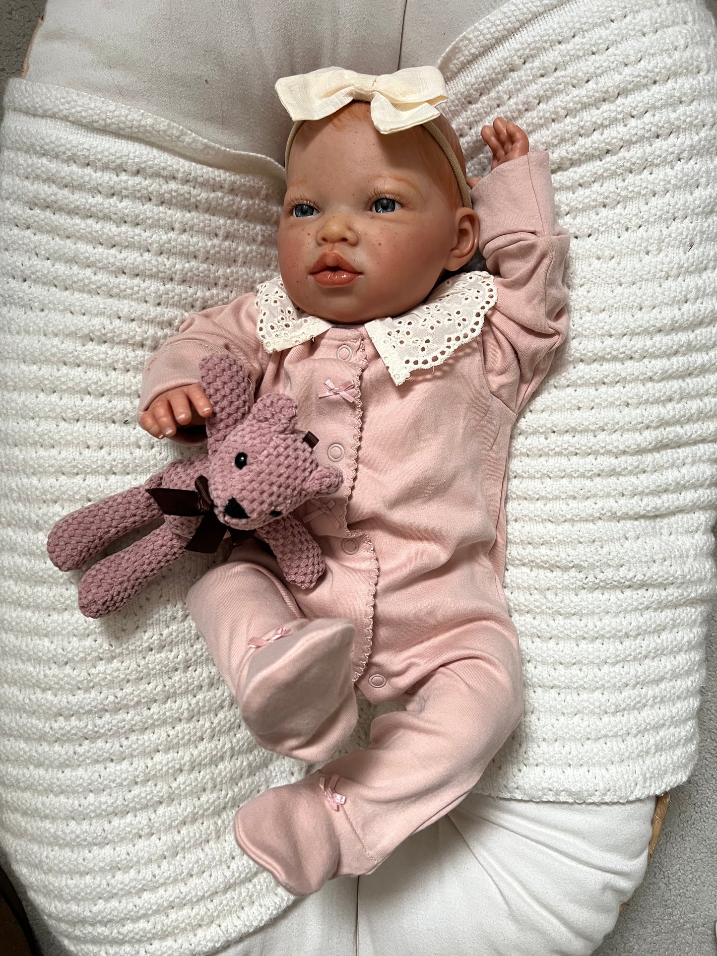 Daisey by Nines d'Onil