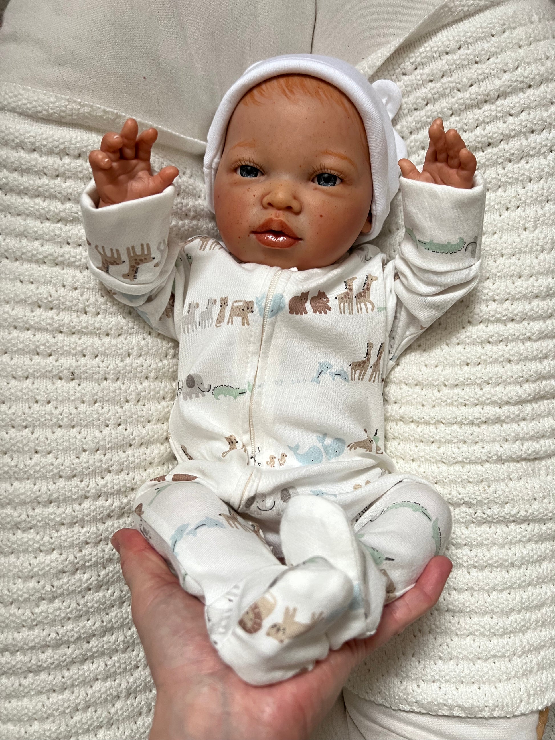 Daisey by Nines d'Onil