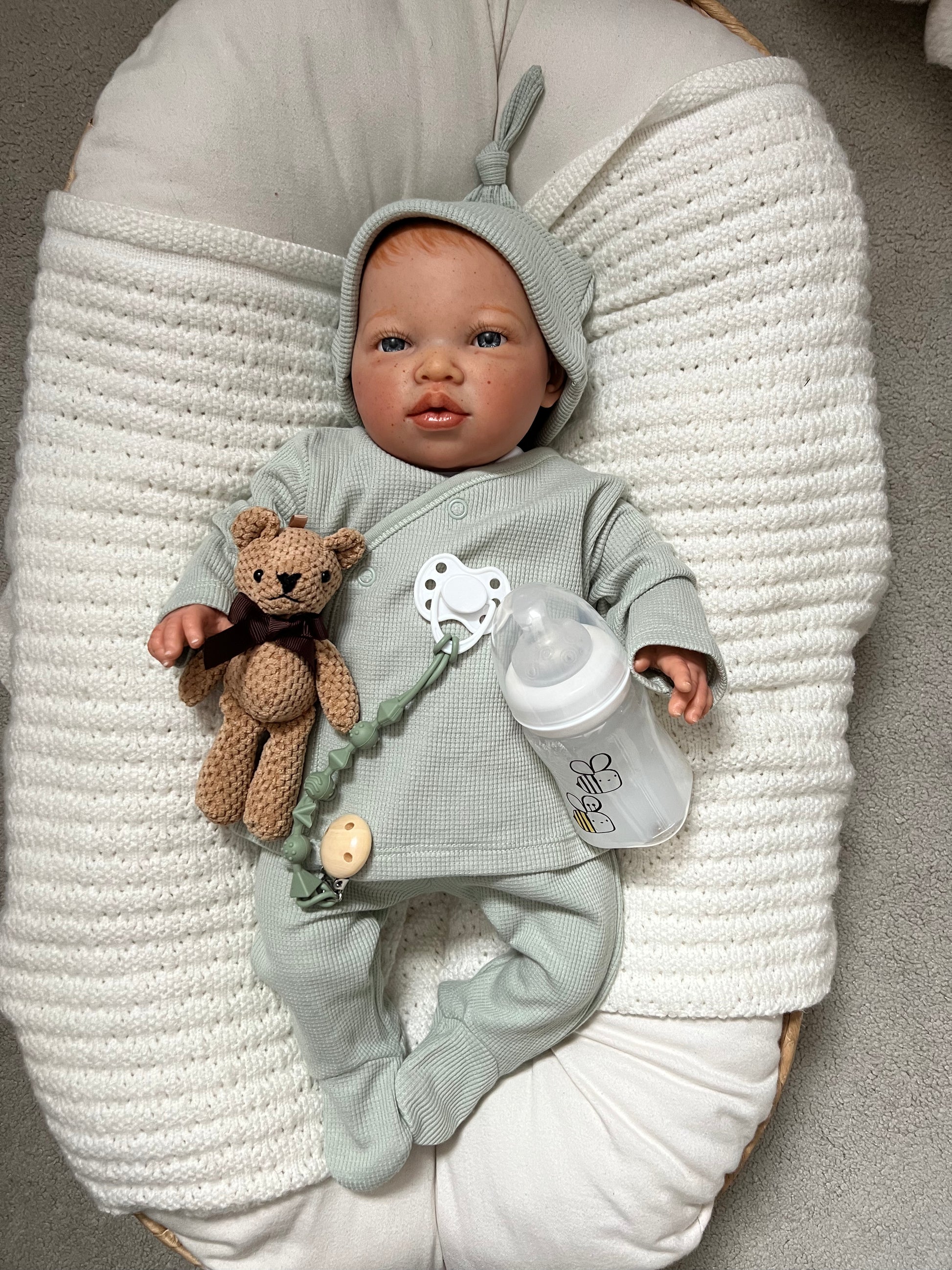 Daisey by Nines d'Onil