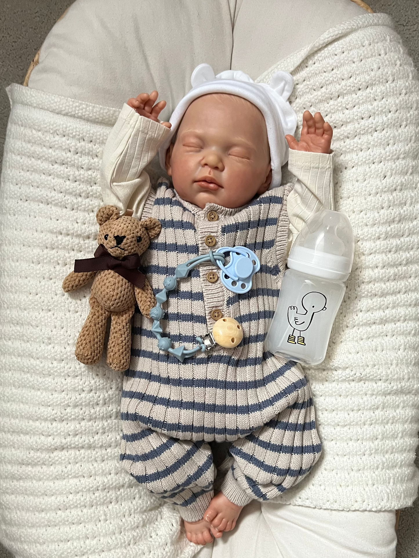 Lotty by Nines d'Onil