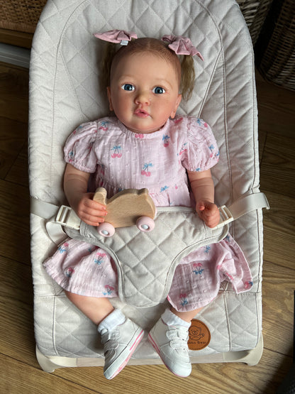 Ayana by Gundrun Legler