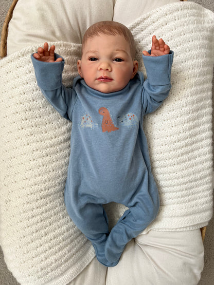 Anna by Nines d'Onil
