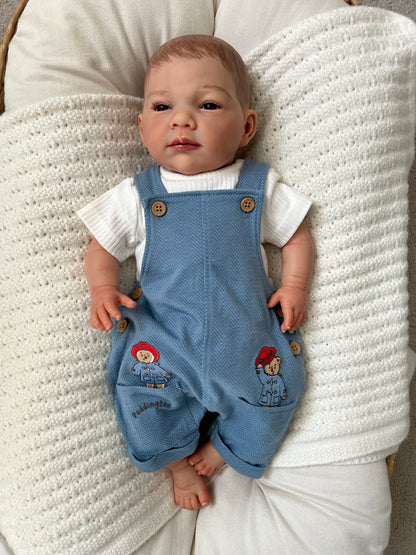 Anna by Nines d'Onil
