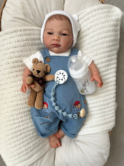 Anna by Nines d'Onil
