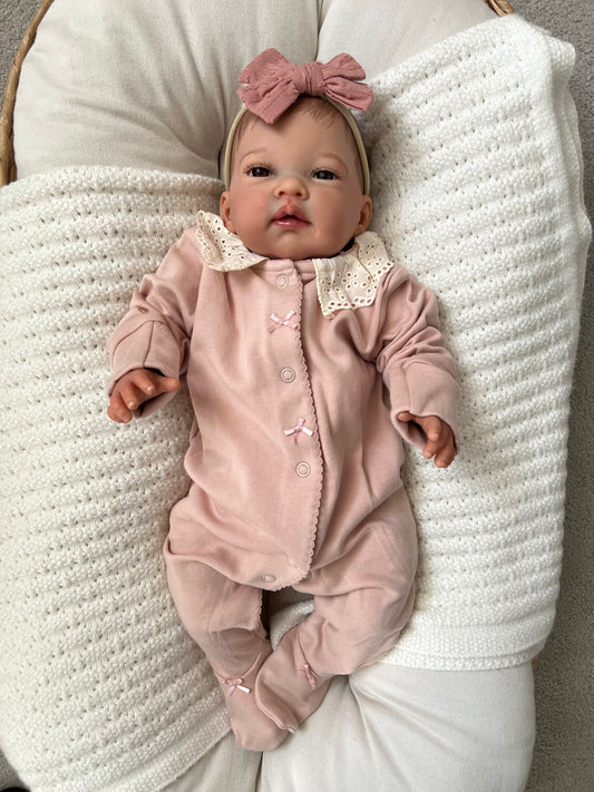 Celia by Nines d'Onil