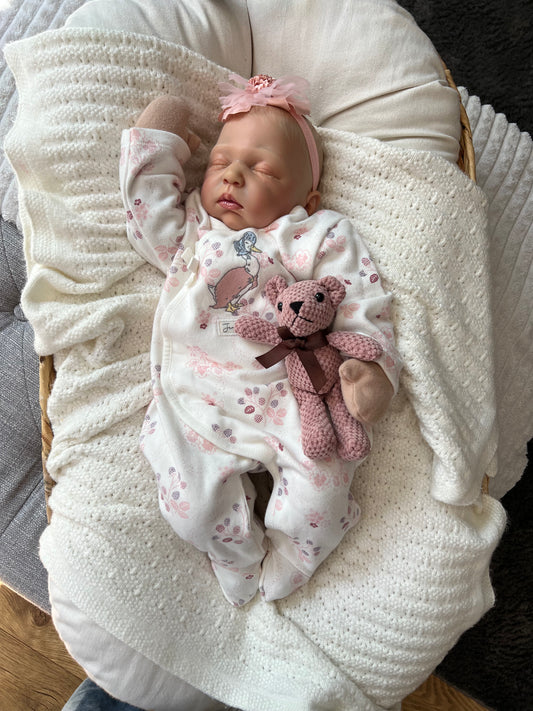 Angelo by Linde scherer- cuddle baby