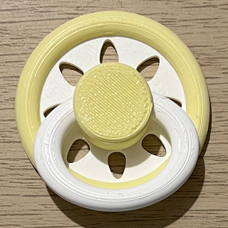 Lemon Drizzle magnetic dummy